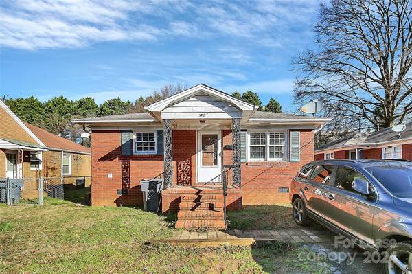 820 Wabash AVE, Charlotte, NC 28208