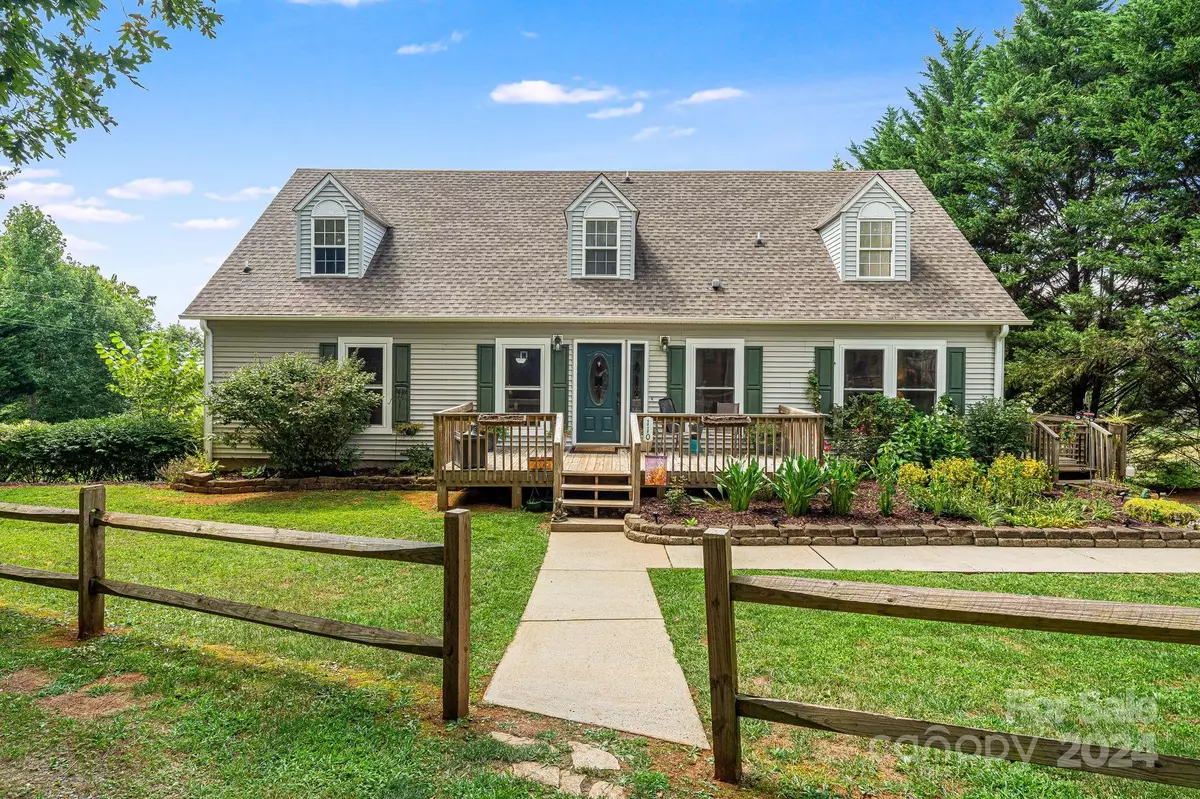 Marshall, NC 28753,110 Diamond RDG
