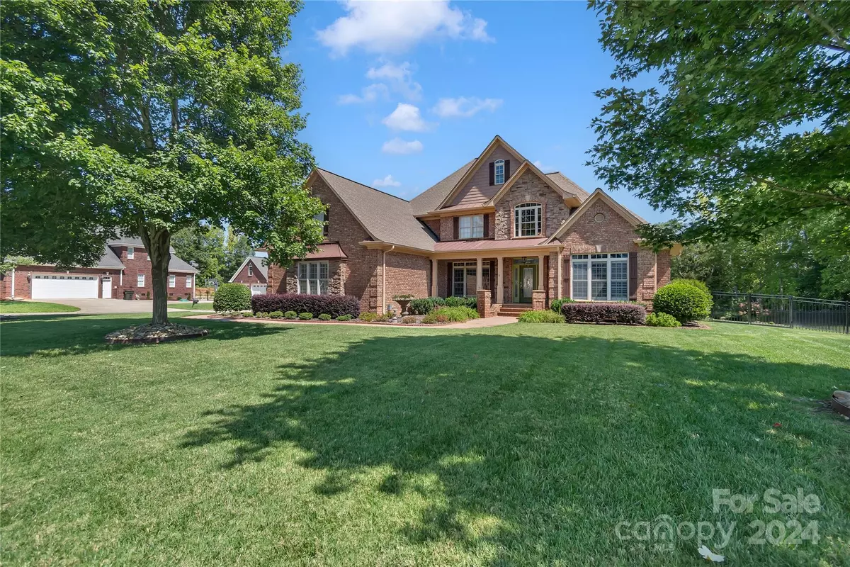 Kings Mountain, NC 28086,312 Wintergreen CT