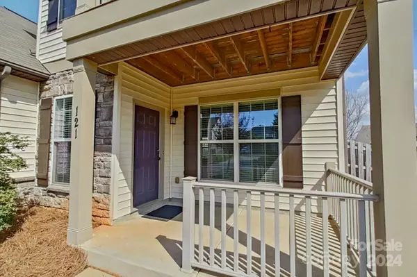 Mooresville, NC 28115,121 Karlstad LN