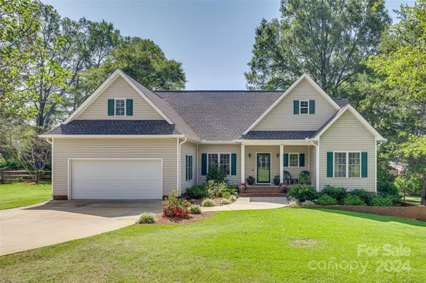 413 Vermilion DR,  York,  SC 29745