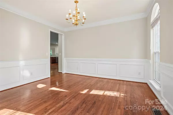 Mooresville, NC 28115,193 Flowering Grove LN