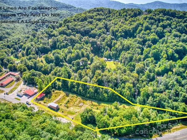 11178 US 19 HWY N, Maggie Valley, NC 28751
