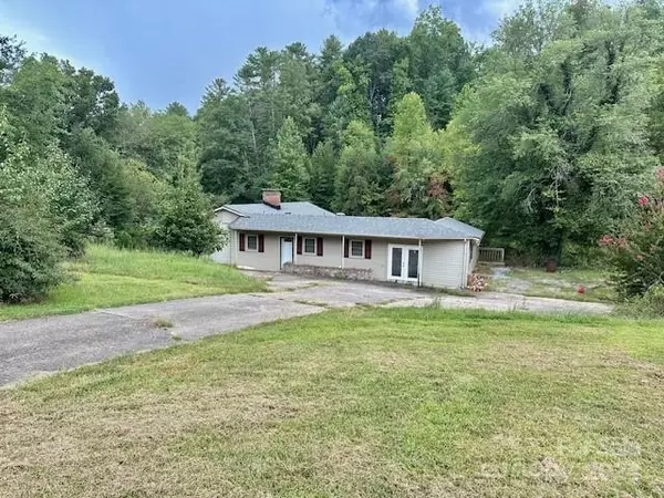 173 VFW RD, Morganton, NC 28655