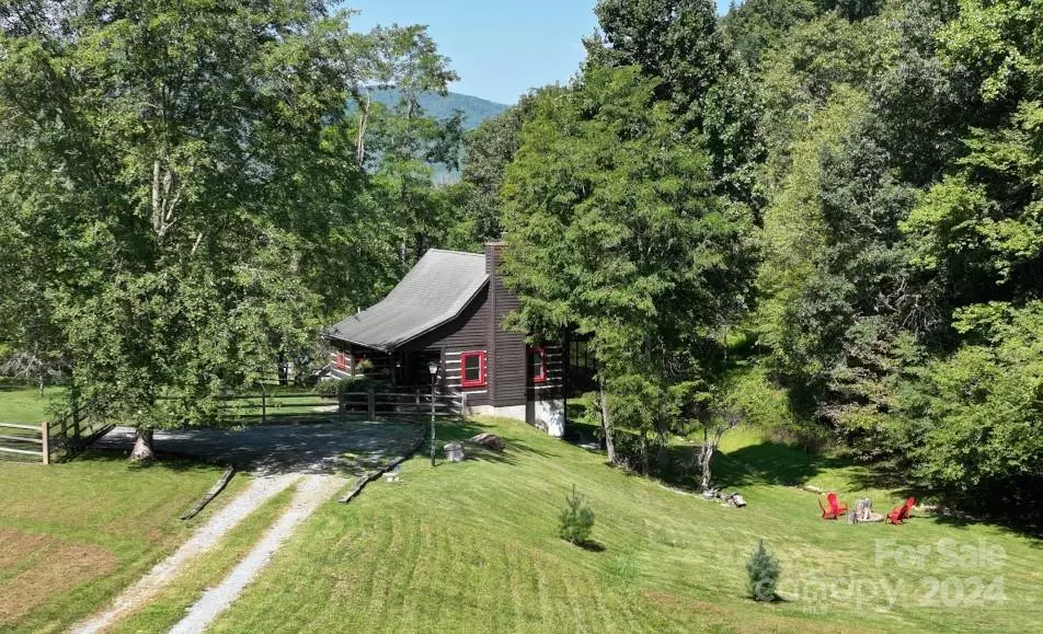 Banner Elk, NC 28604,206 Leighway LN #3B