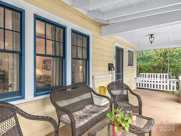 Asheville, NC 28806,28 Vermont CT