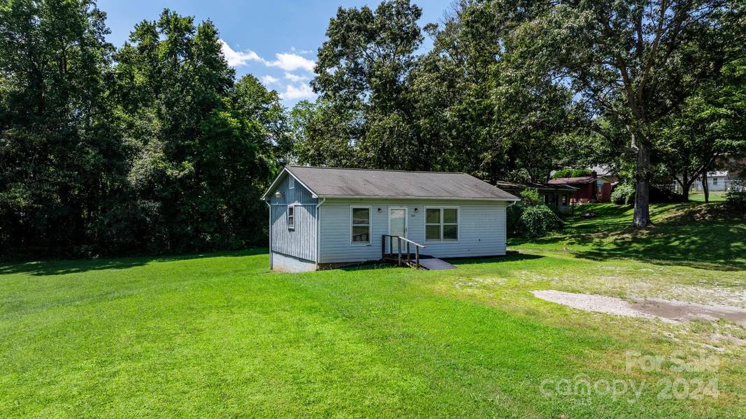 2274 US 70 HWY, Connelly Springs, NC 28612