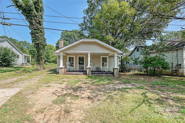 308 W Charlotte AVE, Mount Holly, NC 28120