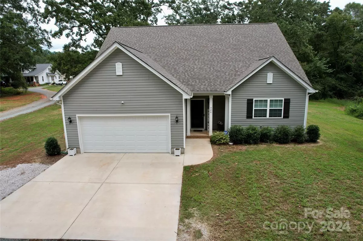 Marshville, NC 28103,924 Marshville Olive Branch RD