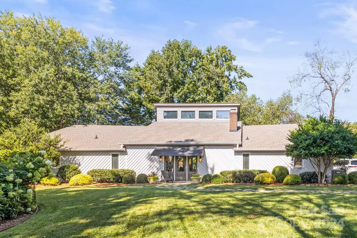 Denver, NC 28037,8172 Malibu Pointe LN
