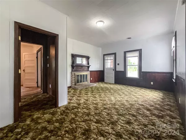 Jefferson, SC 29718,3428 Angelus RD