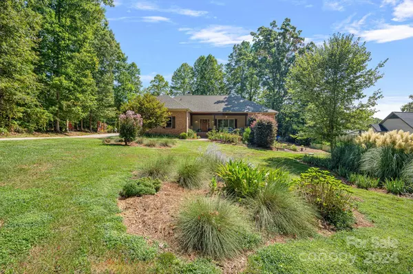 Mooresville, NC 28117,135 Pondhaven CIR