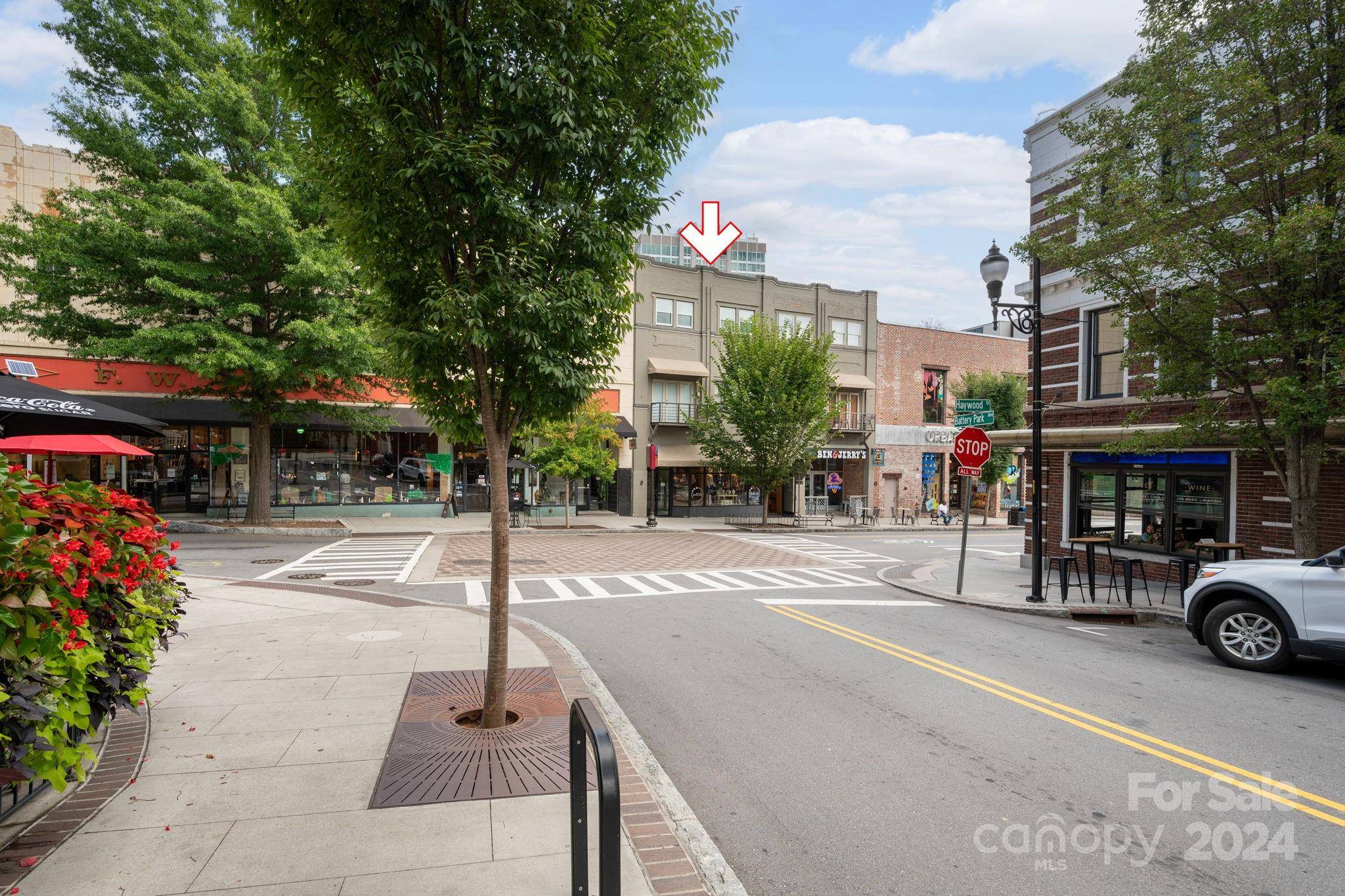 Asheville, NC 28801,21 Haywood ST #3A