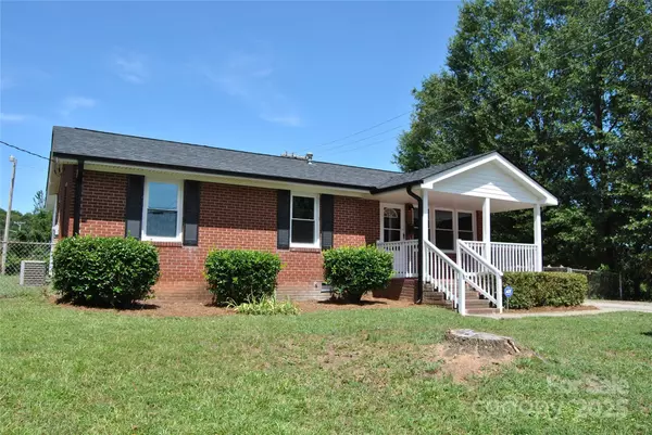 500 Doffin LN, Gastonia, NC 28052