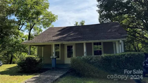 Old Fort, NC 28762,138 Jolly RD