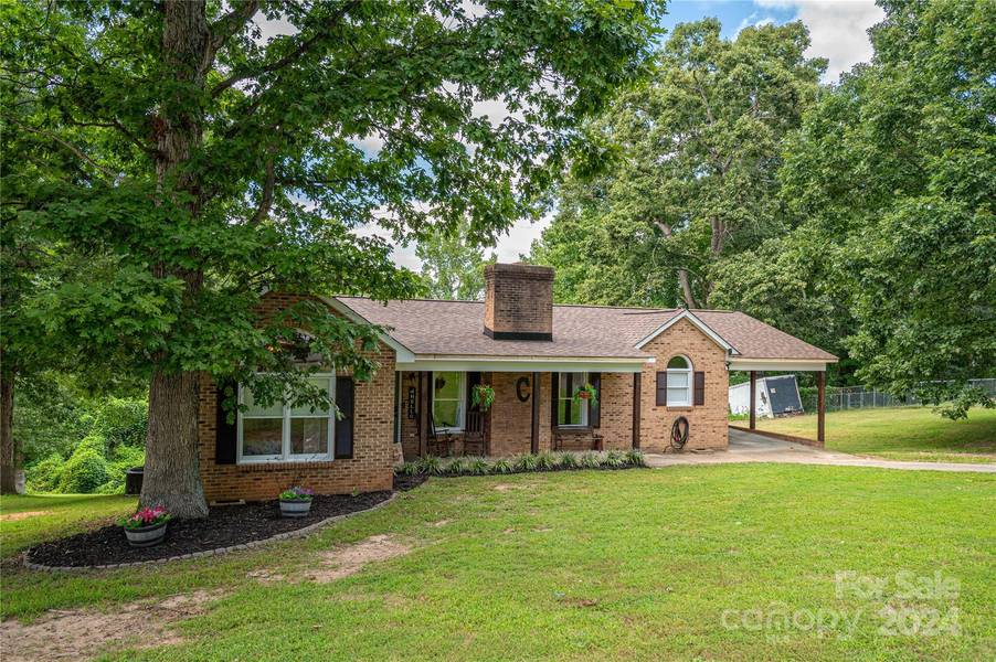 506 Plantation DR, Kings Mountain, NC 28086