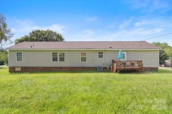 Shelby, NC 28152,828 Carver ST