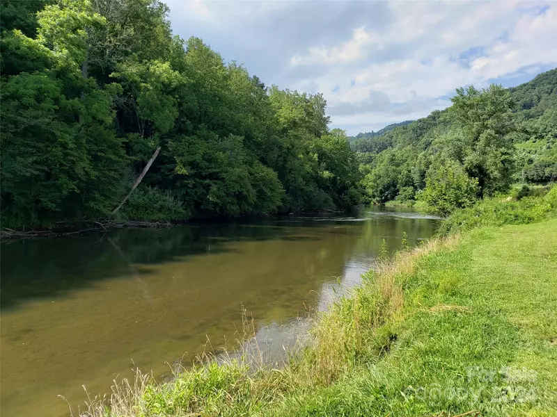 999 University Heights RD, Cullowhee, NC 28723