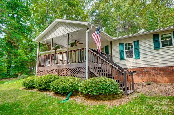 Clover, SC 29701,215 Valley View DR