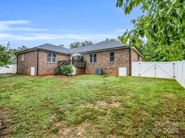 Lincolnton, NC 28092,113 Old Tram ST