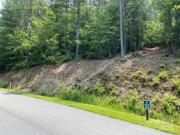 Valdese, NC 28690,164 W Settings BLVD NW #32