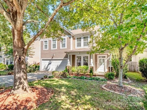 1561 Wilburn Park LN, Charlotte, NC 28269