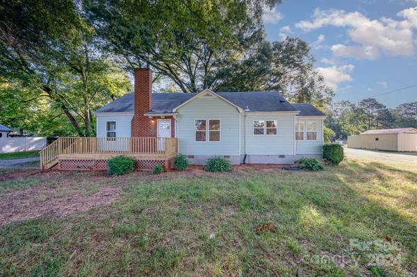 1953 Mecklenburg HWY,  Mooresville,  NC 28115