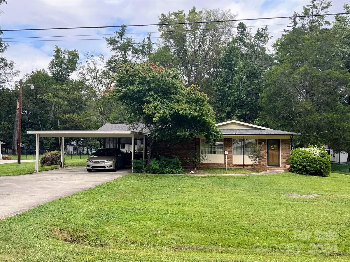 Harrisburg, NC 28075,405 Parallel DR