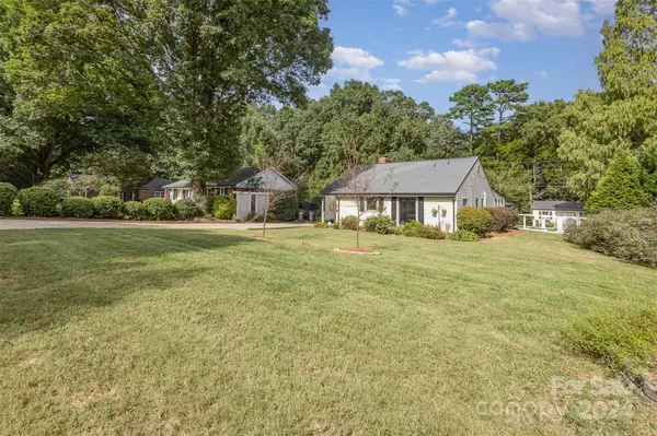 Matthews, NC 28105,13531 Idlefield LN