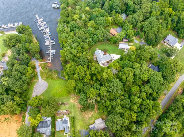 Mount Gilead, NC 27371,1221 Fairfield RD