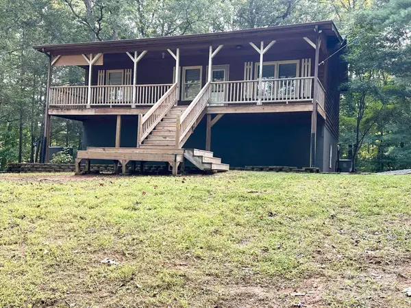 Lenoir, NC 28645,109A Foothills DR