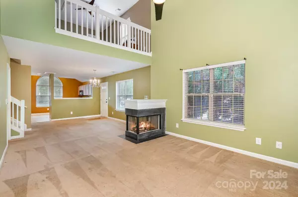 Jamestown, NC 27282,838 Jarman DR