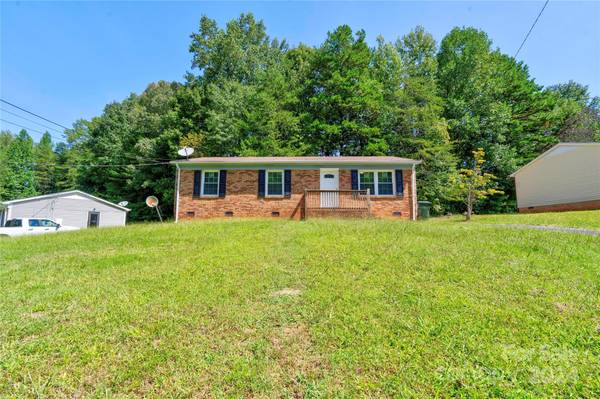 1816 Alpine DR, Kings Mountain, NC 28086