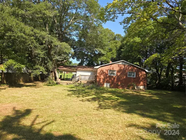 Troutman, NC 28166,260 Klutz ST