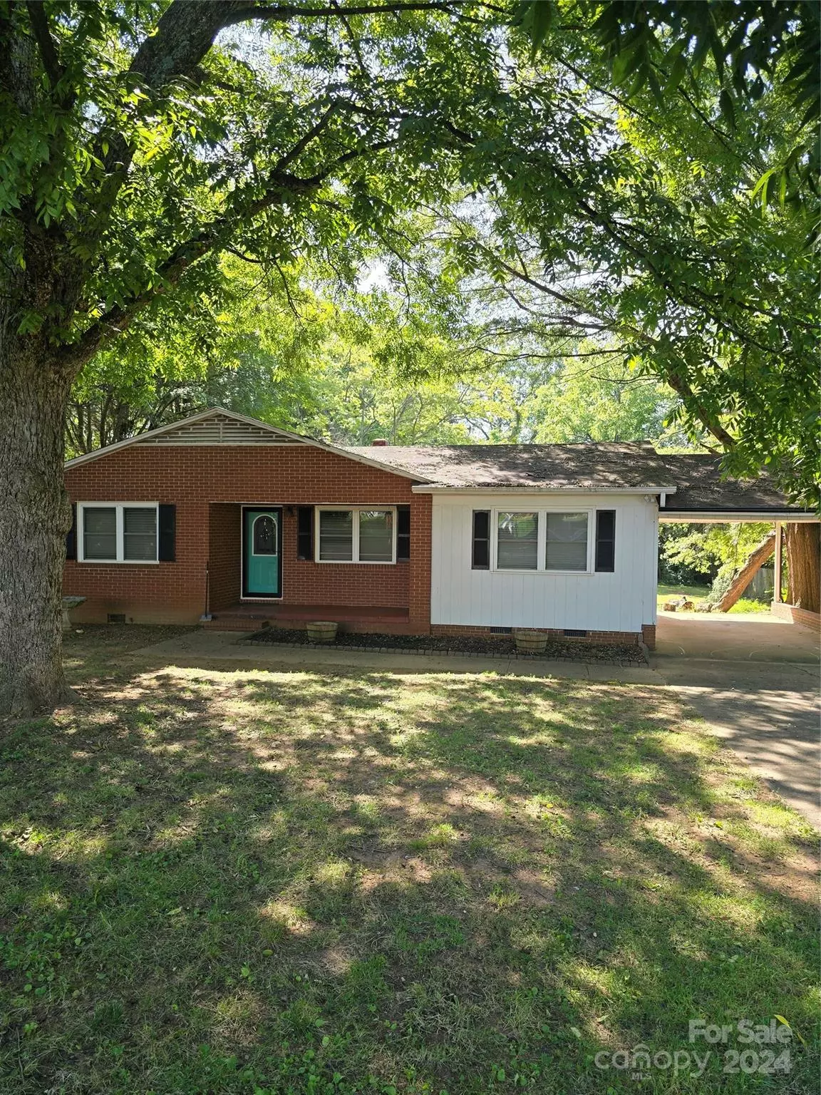 Troutman, NC 28166,260 Klutz ST