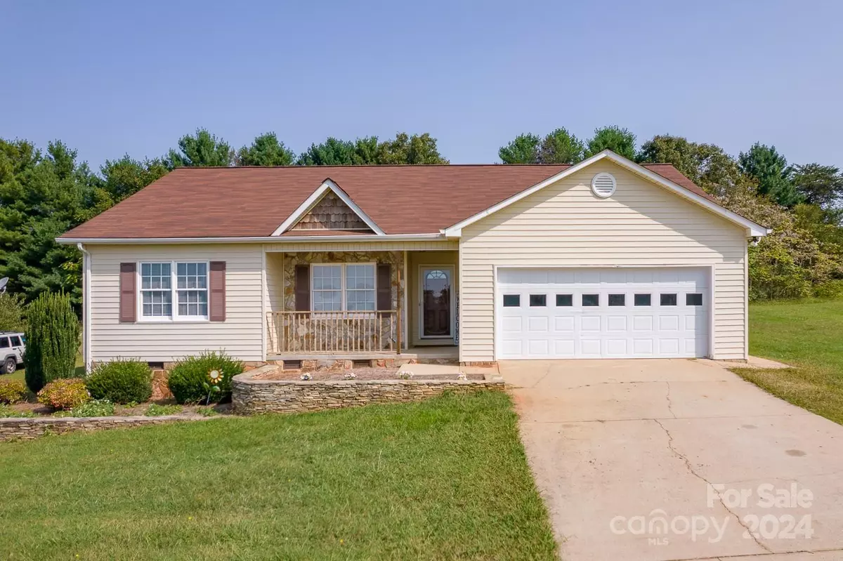Newton, NC 28658,2098 Rocketts WAY