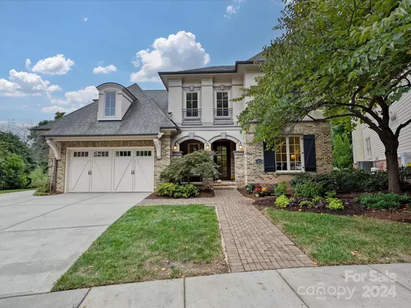 6911 Conservatory LN, Charlotte, NC 28210