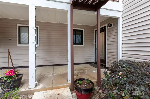 Charlotte, NC 28212,7516 Pebblestone DR #B