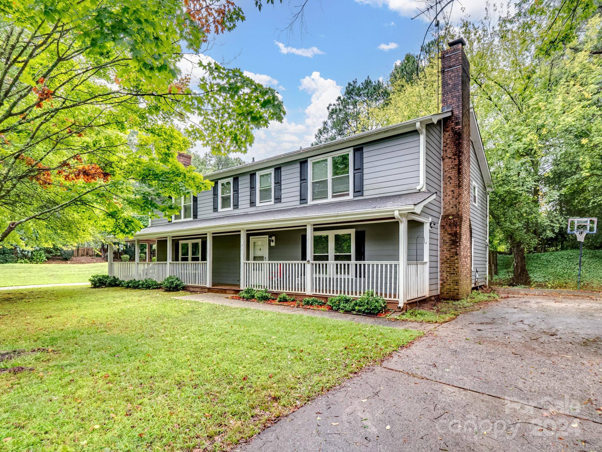 501 King Edward RD, Charlotte, NC 28211