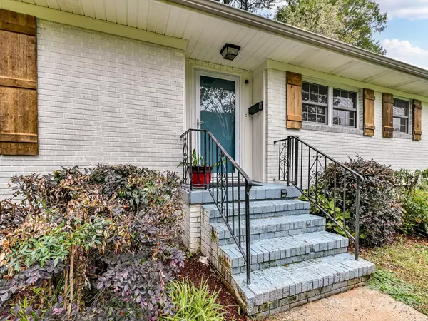Gastonia, NC 28054,627 Downey PL