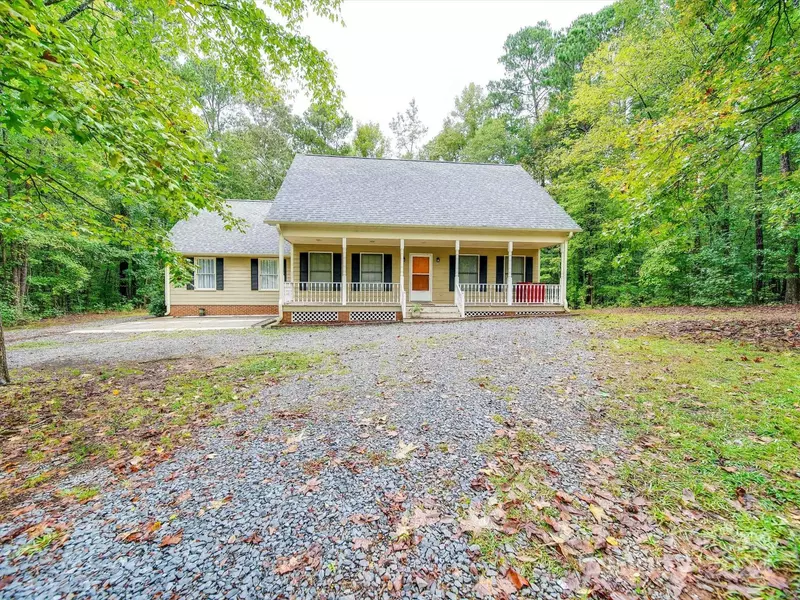 139 Highland Woods DR, Wadesboro, NC 28170