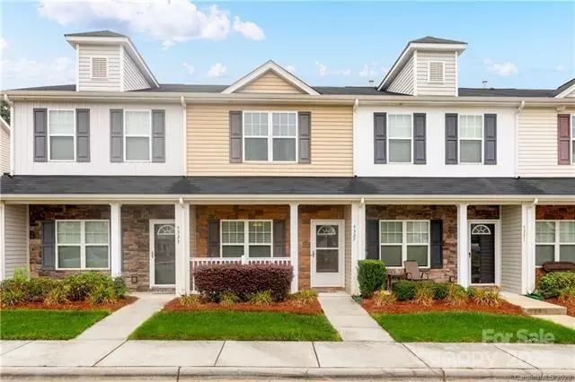 Charlotte, NC 28269,4327 Kobuk LN