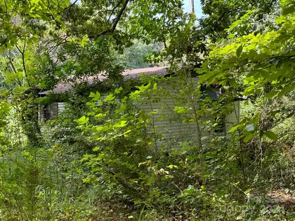 Hickory, NC 28602,525 15th AVE SE