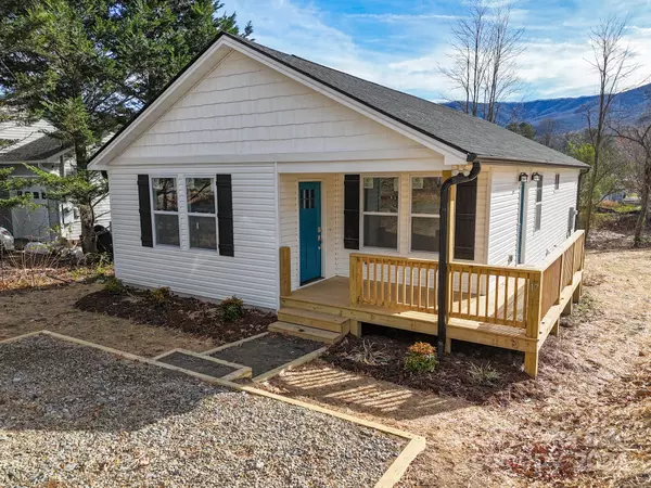 Black Mountain, NC 28711,17 Avena ST