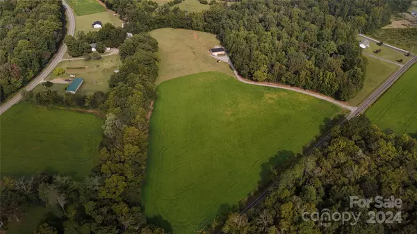 Woodleaf, NC 27054,290 Mt Vernon RD