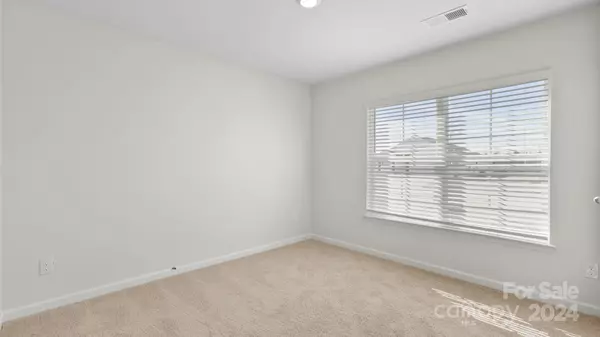 Mocksville, NC 27028,126 Big Laurel DR