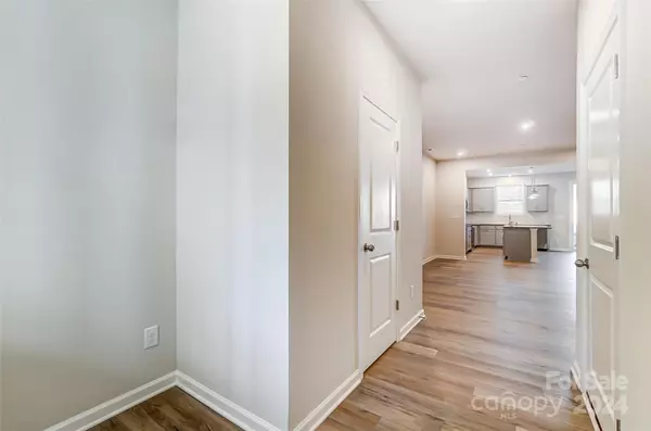 Kannapolis, NC 28025,2225 Hedgecliff RD #3