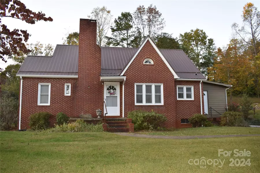 25 Cypress RD, Marion, NC 28752