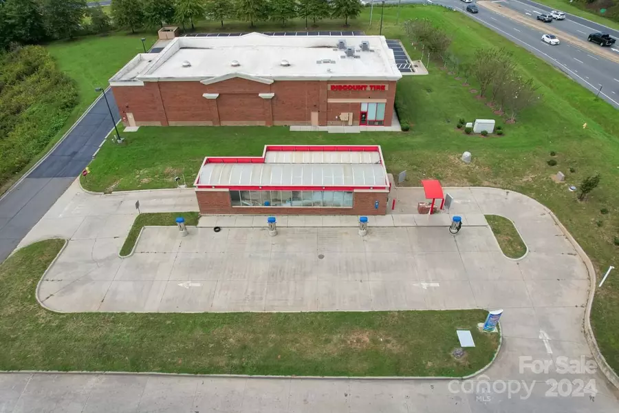 7116 NC Hwy 73 HWY, Denver, NC 28037