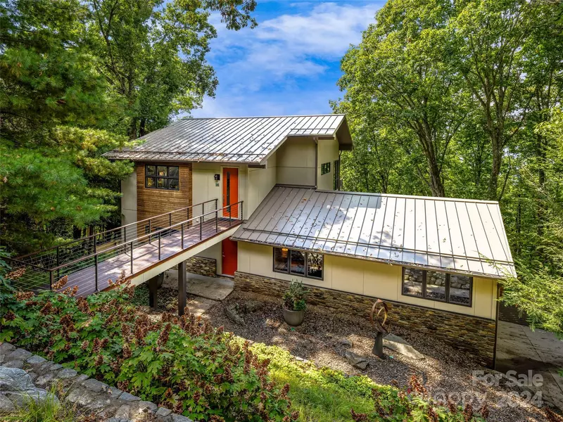 219 Old Toll RD, Asheville, NC 28804